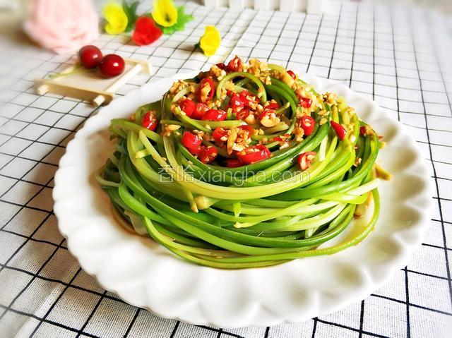 酸辣味，很开味下饭。