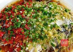 剁椒鱼头的做法图解3
