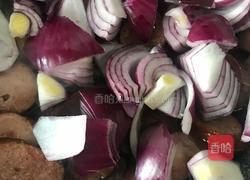 元葱炒红肠的做法图解4