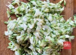 槐花鸡蛋馅的做法图解3