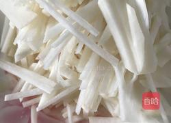 萝卜丝炒粉条的做法图解1