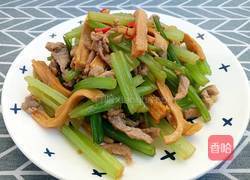 芹菜炒腐竹的做法图解17
