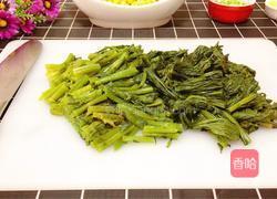雪里蕻炖黄豆芽的做法图解5