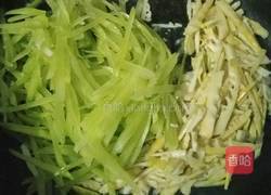 莴苣炒笋的做法图解3