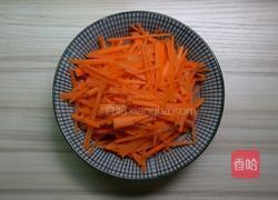 胡萝卜炒肉丝的做法图解2