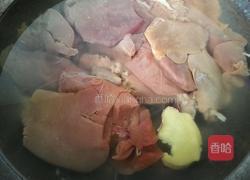 大蒜炒鸭肝的做法图解2