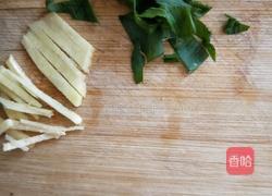 小蘑菇炖鸡腿的做法图解5