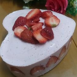 草莓芝士慕斯蛋糕（无淡奶油）的做法[图]