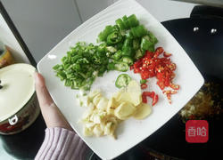 蒜蓉啤酒花甲的做法图解3