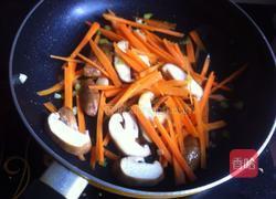 菌菇豆腐汤的做法图解5