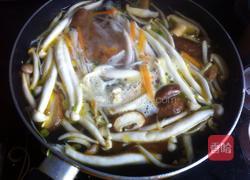 菌菇豆腐汤的做法图解7