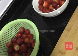 草莓酱的做法图解1