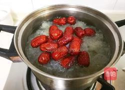 枸杞红枣银耳汤的做法图解7