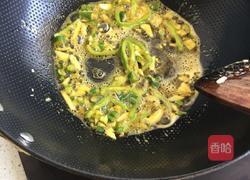 家常炒莴笋的做法图解2