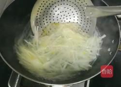 泡椒土豆丝的做法图解1