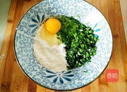 韭菜鸡蛋饼的做法图解3