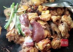 板栗烧鸡的做法图解8