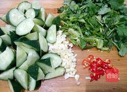 凉伴黄瓜的做法图解3