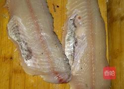 鱼丸菠菜汤的做法图解2