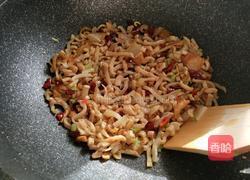 腊肉炒萝卜干的做法图解9