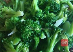 素炒西兰花的做法图解5