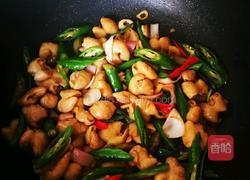 尖椒熘肥肠的做法图解8