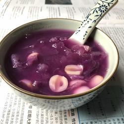 紫薯银耳莲子羹的做法[图]