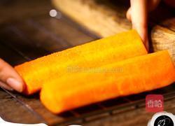 椒盐烤胡萝卜，让不爱吃胡萝卜的你爱上他的做法图解6