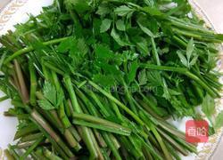 素炒水芹菜的做法图解2