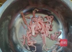鲜菇肉丝汤的做法图解3