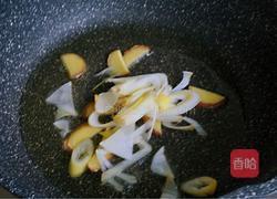 熏干炒香芹的做法图解4