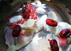 鸡翅冬瓜汤的做法图解1