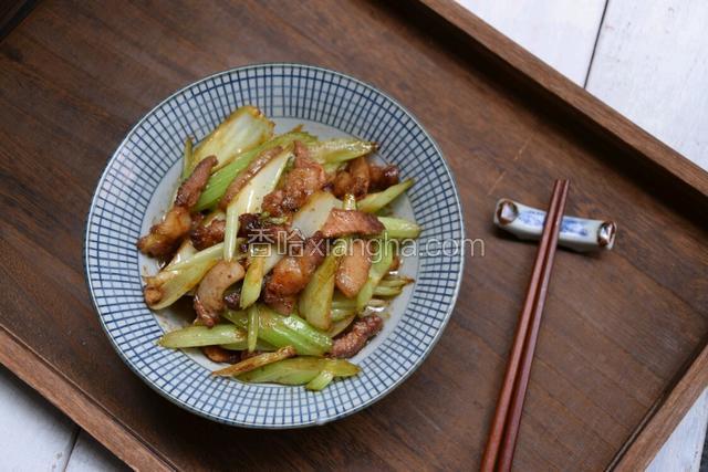 出锅装碗食用即可。