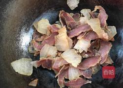 蒜苔炒腊肉的做法图解7