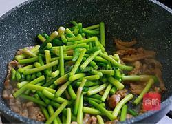 肉丝炒蒜苔的做法图解10