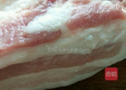 小煎五花肉的做法图解1