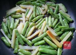 四季豆炒土豆的做法图解8