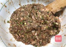 牛肉大葱灌汤包的做法图解1