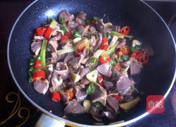 双椒鸭胗的做法图解7