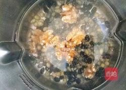 黑豆核桃豆浆的做法图解6