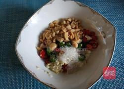 凉拌黄瓜卷的做法图解7