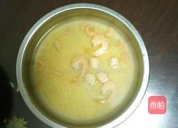 鸡蛋瘦肉蒸小米的做法图解1