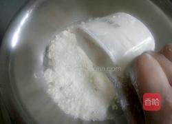 猪肉韭菜包子的做法图解4