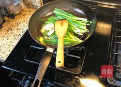 葱烧梅子鸭的做法图解8