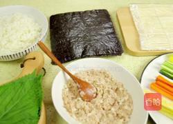 金枪鱼紫菜卷饭的做法图解10