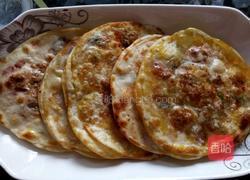 饺子皮版葱油饼的做法图解3