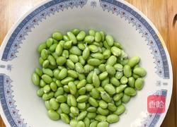 毛豆炒丝瓜的做法图解2