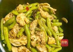 四季豆焖鸡肉的做法图解5
