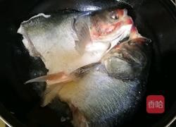 鱼头泡饼的做法图解3