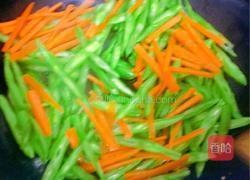 四季豆炒蛋的做法图解5